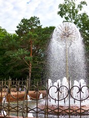 Фонтан у кинотеатра "Дружба"