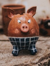 Мастер-класс по ручной лепке из глины "Копилка"