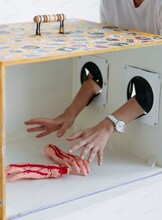 Игра "Угадай что в коробке"