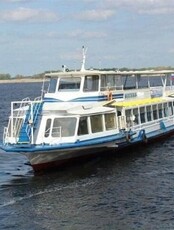 Речная прогулка на теплоходе с посещением музея Амурского моста