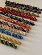 Мастер-класс "Создание 4-х свечей-скруток с травами на желания"