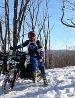 Групповой заезд на мотоциклах эндуро