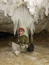 Поездка в ледяные пещеры "Стерегущее копьё"