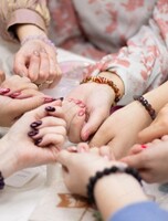 Девичник и мастер-класс "Ресурсный браслет из натуральных камней и минералов"