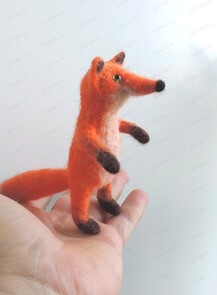 Пальчиковая игрушка "Лисичка"