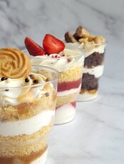 Детский мастер-класс "Тортик в стакане"