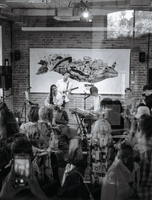 Музыка в книжном. Концерт группы "Апрель"