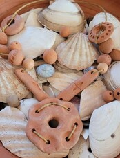 Студия древнего гончарства. Мастер-класс "Украшения"