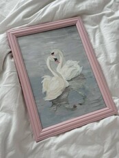 Мастер-класс по акрилу "Лебединое озеро"