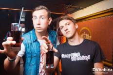 Фотоотчет : Вечеринка. Пятница, 18 июля. Изображение 4