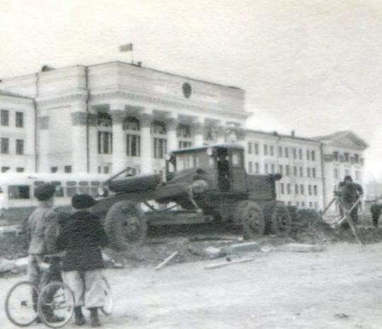 DVHAB на районе: Серышева - недоделанная центральная улица (ФОТО)