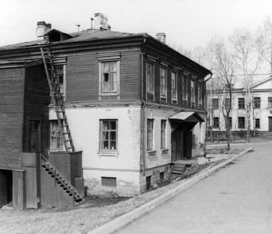 DVHAB на районе: Кавказская – улица несбывшихся суперпроектов (ФОТО)