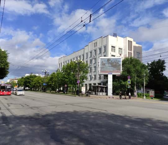 Неизвестная Мурамур: вечно пьяный строитель и профессионально-революционный мэр (ФОТО)