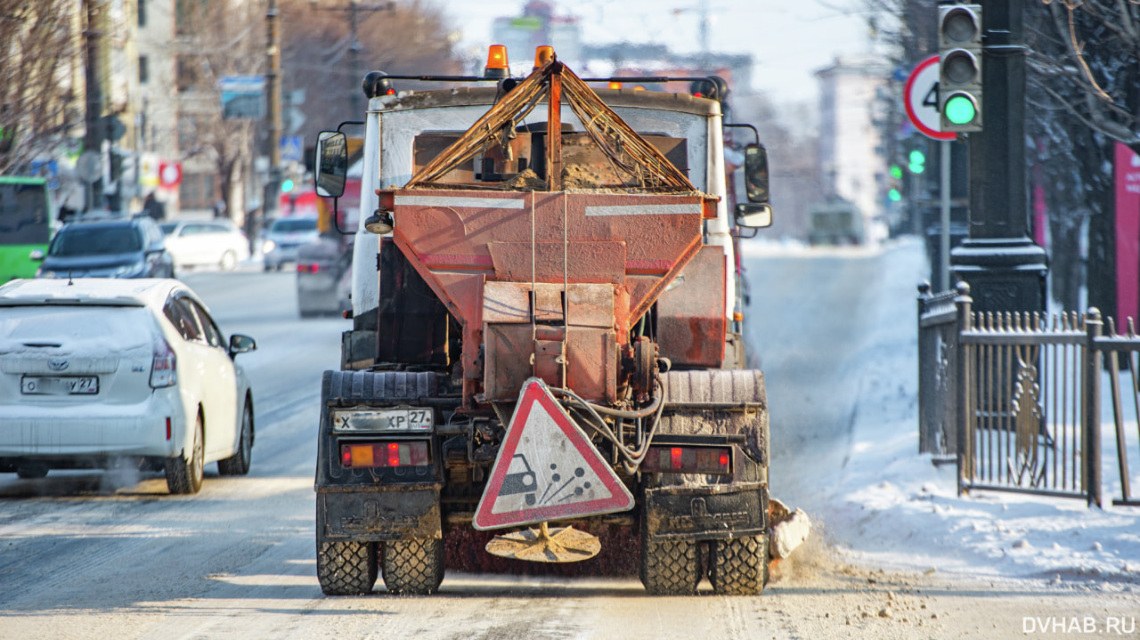 Снег уберут сегодня на Павла Морозова и Некрасова