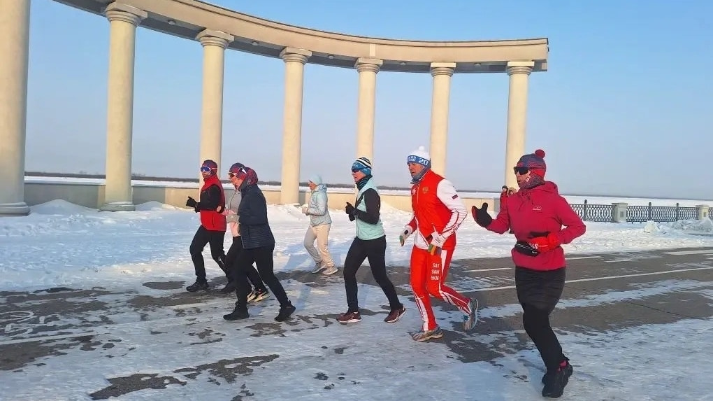 Бегали за блины: масленичный забег состоялся на хабаровской набережной (ФОТО)