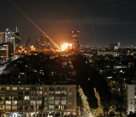 Новости к завтраку: Иран запросил переговоры у Трампа после массированных ударов