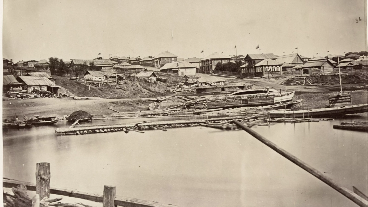 Дом-решето и кухарка-убийца: молодость Хабаровска женскими глазами (ФОТО)