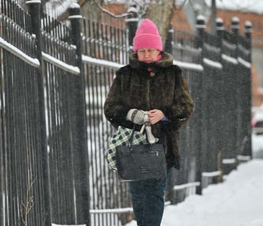 Пешеходные риски: почему заборы во дворах опасны для самих жителей