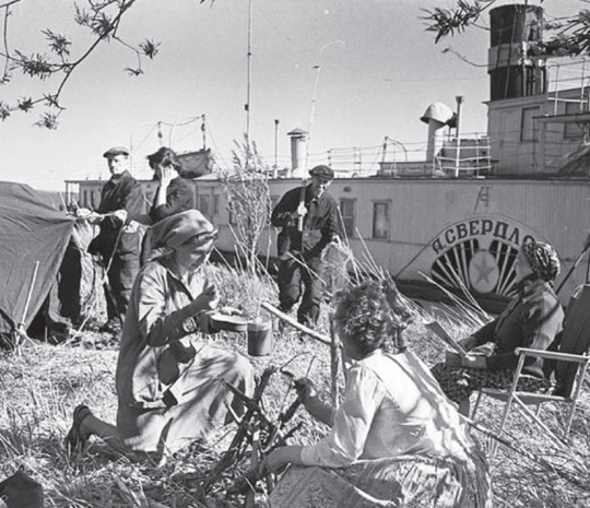 Бойтесь сифилиса и не смейтесь над местными – как в Хабаровске туризм развивали (ФОТО)