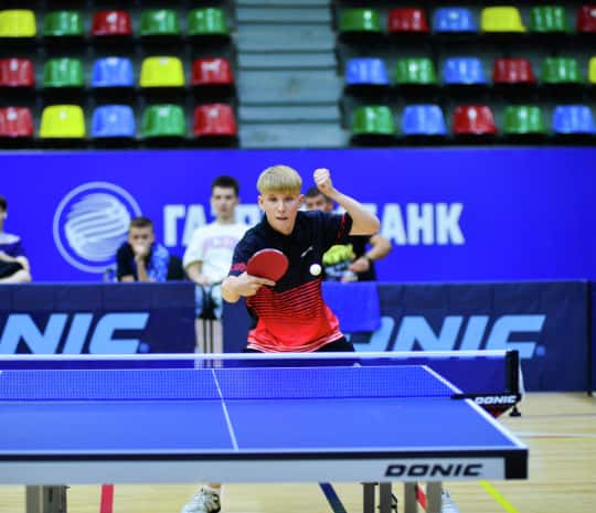 Руки опускаются: родители хабаровских теннисистов просят спасти секцию