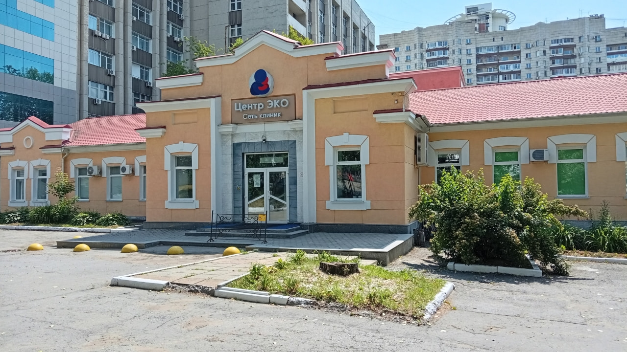 Душевая посреди города - как хабаровчане на бегу ополаскивались (ФОТО)