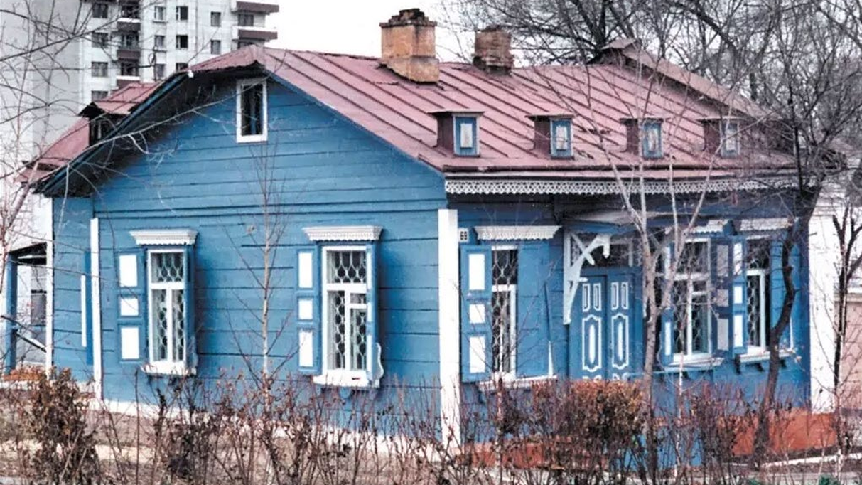 Утерянные дома призрачных улиц: снесенные памятники архитектуры исключают из-под охраны