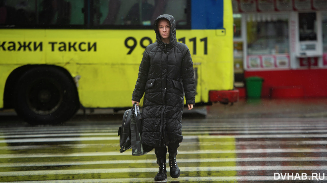 После ветреной и дождливой субботы в Хабаровске похолодает